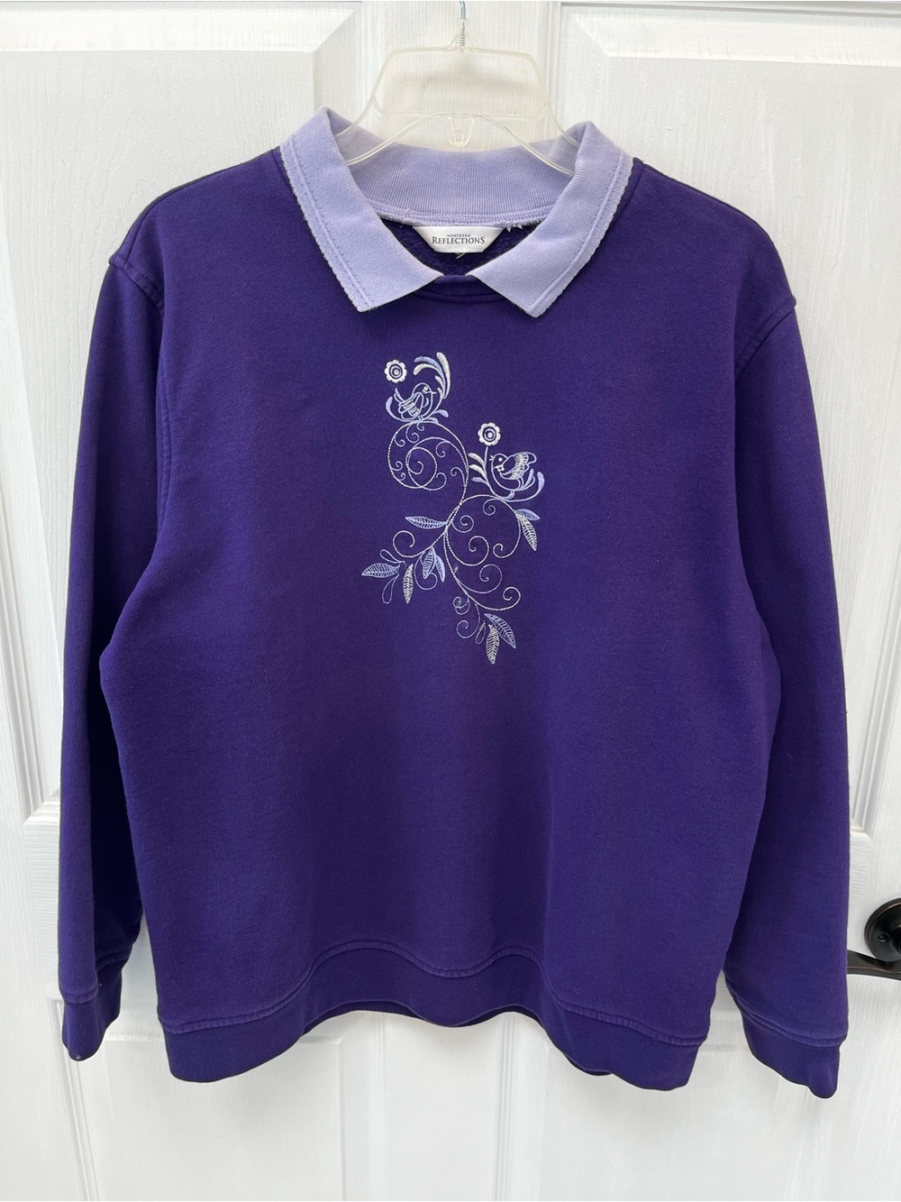 Vintage Northern Reflections Purple Embroidered Crewneck Large Lilac Peter Pan